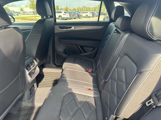 new 2026 Volkswagen Atlas Cross Sport car, priced at $44,280