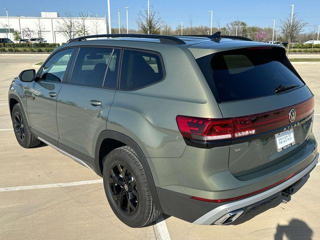 new 2025 Volkswagen Atlas car, priced at $46,225