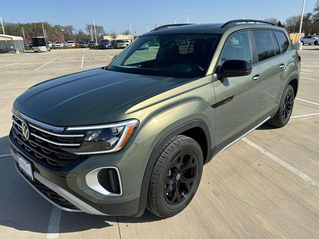 new 2025 Volkswagen Atlas car, priced at $46,225