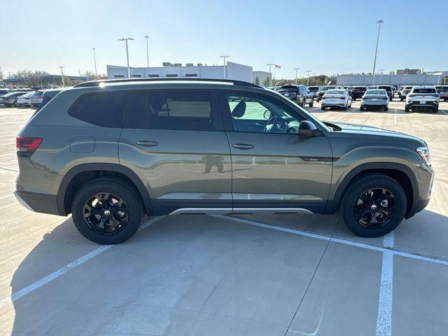 new 2025 Volkswagen Atlas car, priced at $46,225