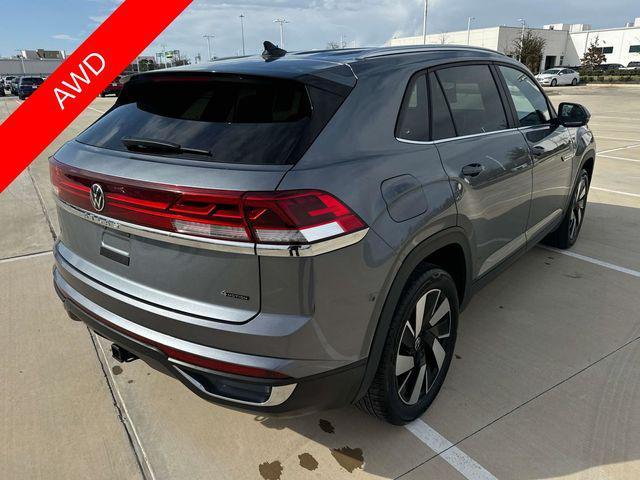 used 2024 Volkswagen Atlas Cross Sport car, priced at $32,000