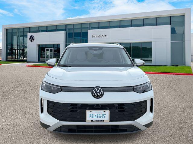 new 2025 Volkswagen Tiguan car, priced at $34,216