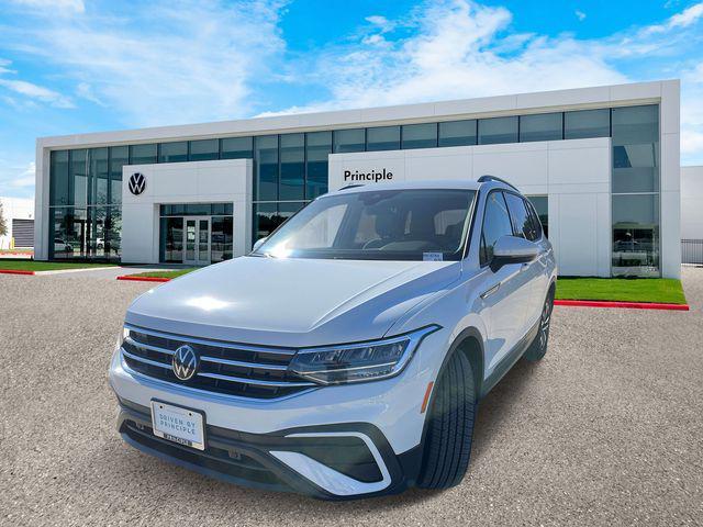 new 2024 Volkswagen Tiguan car, priced at $24,138