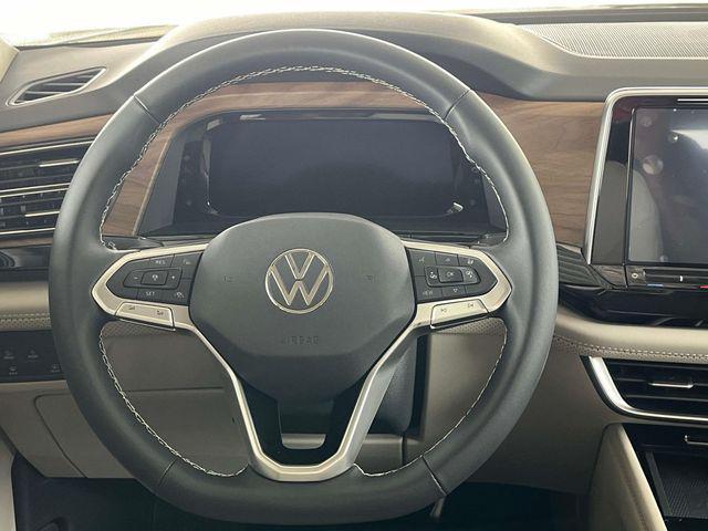 new 2024 Volkswagen Atlas car, priced at $38,593