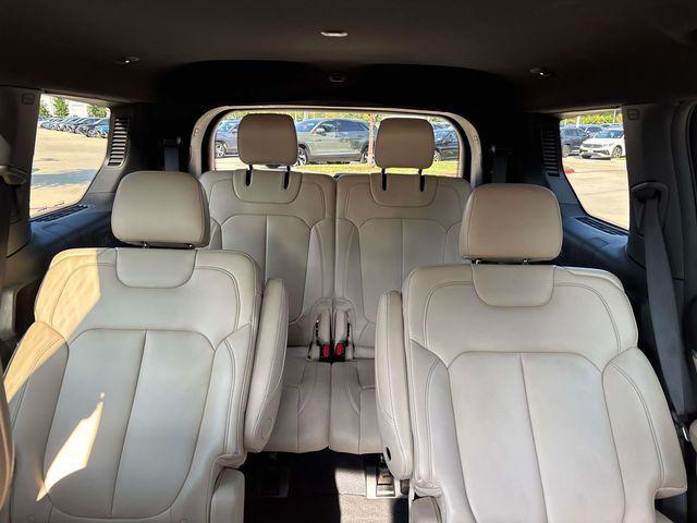 used 2023 Jeep Grand Cherokee L car, priced at $28,994