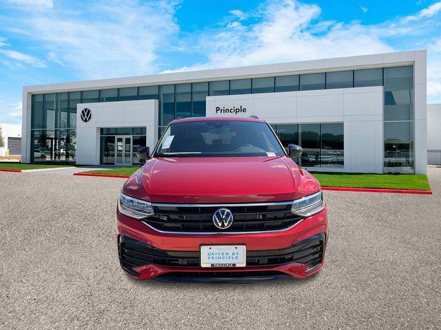 new 2024 Volkswagen Tiguan car, priced at $33,018