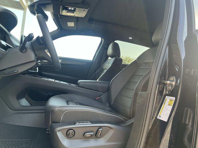 new 2026 Volkswagen Atlas Cross Sport car, priced at $51,224
