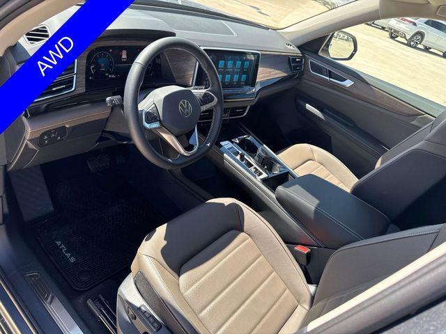 new 2025 Volkswagen Atlas car, priced at $43,546
