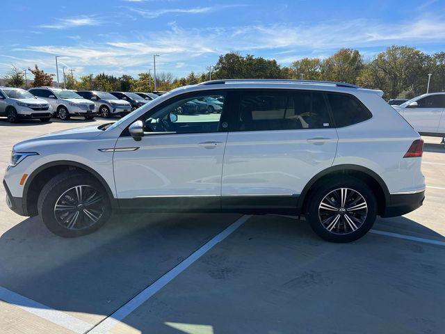 new 2024 Volkswagen Tiguan car, priced at $32,418