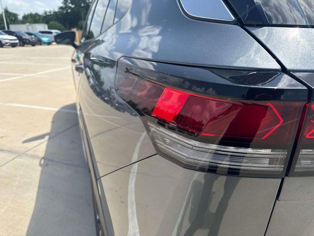 new 2025 Volkswagen Tiguan car, priced at $29,016