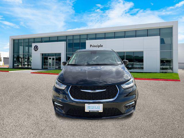 used 2022 Chrysler Pacifica car, priced at $21,400