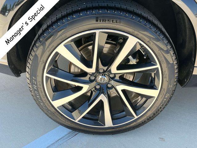 used 2022 Volvo XC90 Recharge Plug-In Hybrid car, priced at $33,791