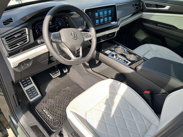 new 2026 Volkswagen Atlas Cross Sport car, priced at $53,769