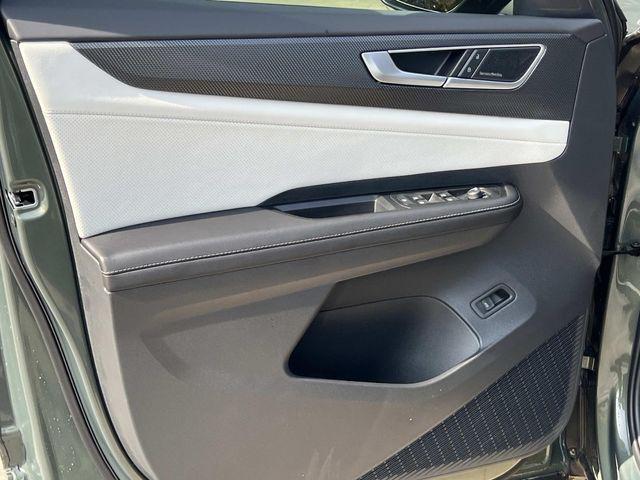 new 2026 Volkswagen Atlas Cross Sport car, priced at $53,769