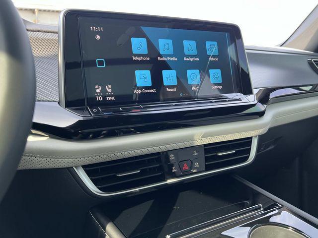 new 2026 Volkswagen Atlas Cross Sport car, priced at $53,769