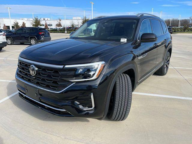 new 2025 Volkswagen Atlas car, priced at $51,911