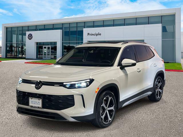 new 2025 Volkswagen Tiguan car, priced at $34,025