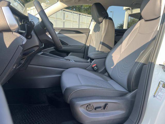 new 2025 Volkswagen Tiguan car, priced at $31,287