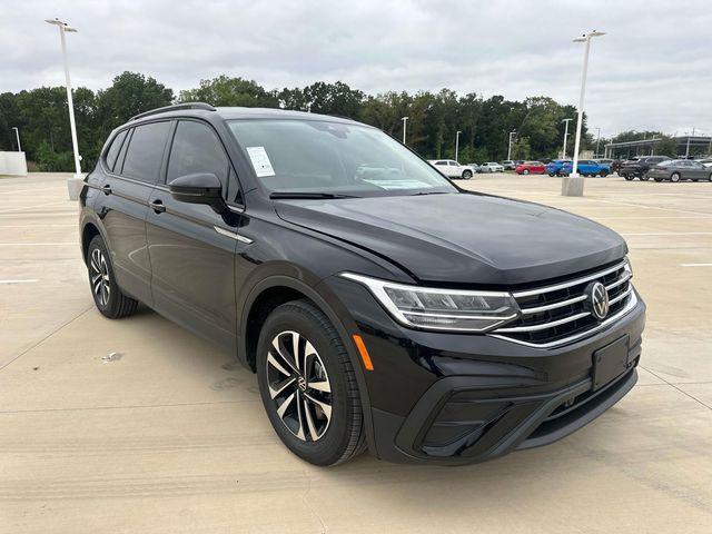 new 2024 Volkswagen Tiguan car, priced at $24,988