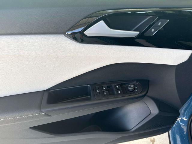 new 2025 Volkswagen Taos car, priced at $25,916