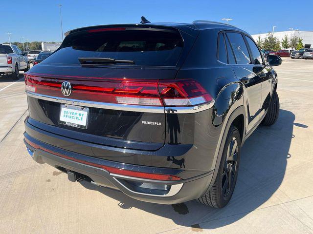 new 2025 Volkswagen Atlas Cross Sport car, priced at $40,562