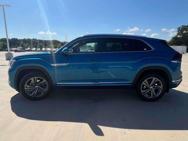 new 2024 Volkswagen Atlas Cross Sport car, priced at $43,988