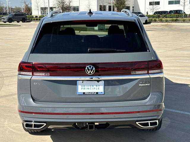 new 2025 Volkswagen Atlas car, priced at $51,809