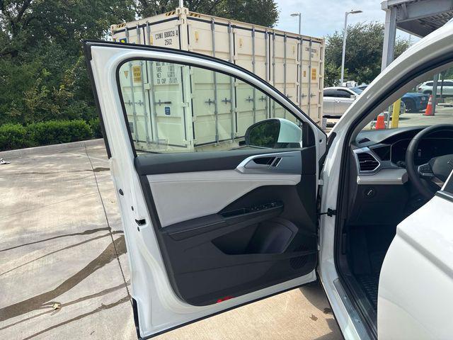 new 2025 Volkswagen Taos car, priced at $27,740