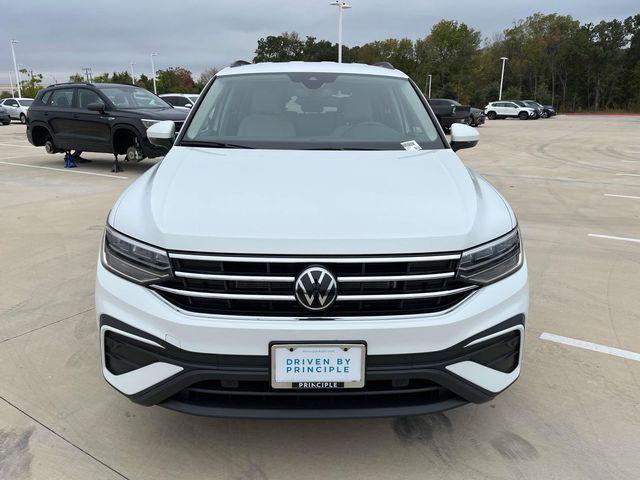 new 2024 Volkswagen Tiguan car, priced at $27,024