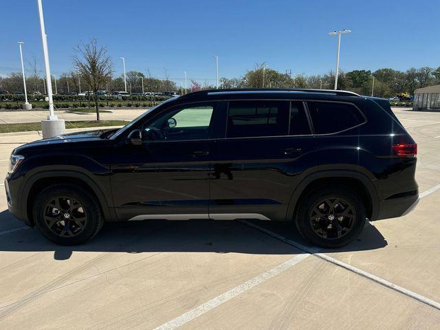 new 2025 Volkswagen Atlas car, priced at $46,920