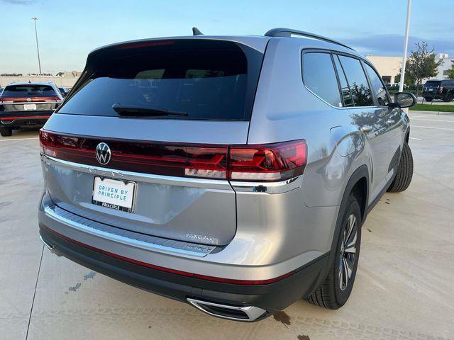 new 2025 Volkswagen Atlas car, priced at $37,122