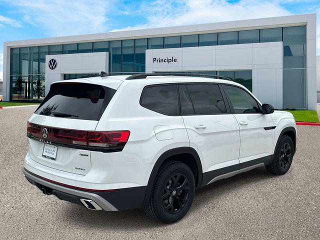 new 2025 Volkswagen Atlas car, priced at $45,038