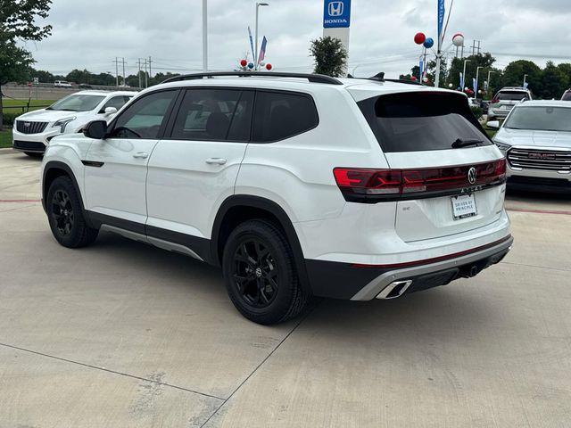 new 2025 Volkswagen Atlas car, priced at $45,038