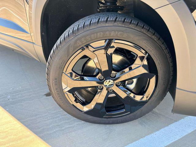 new 2025 Volkswagen Taos car, priced at $36,215
