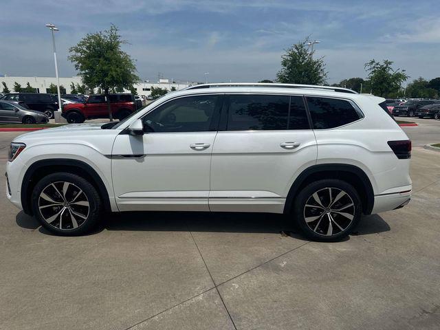 new 2025 Volkswagen Atlas car, priced at $52,309