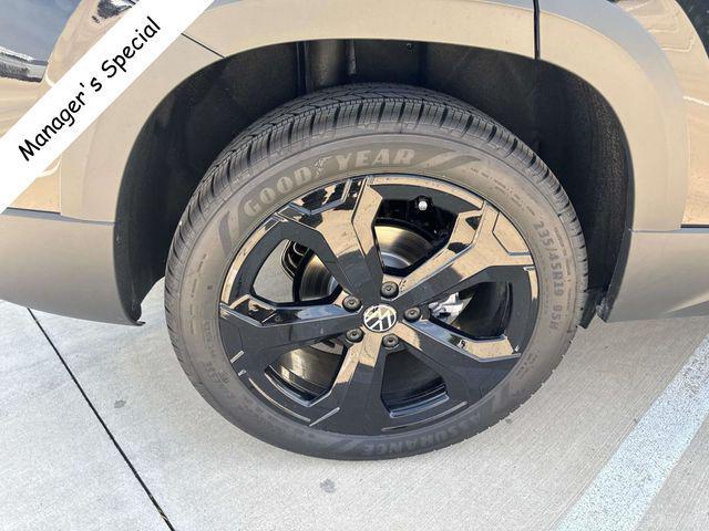 new 2025 Volkswagen Taos car, priced at $36,349