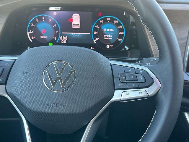 new 2025 Volkswagen Atlas car, priced at $42,741