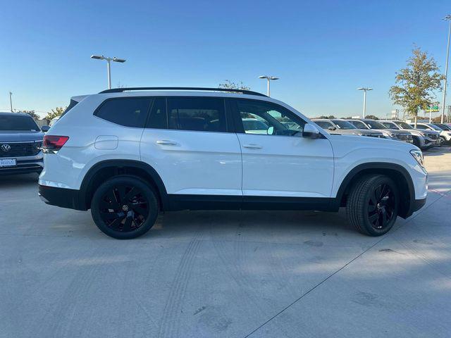 new 2025 Volkswagen Atlas car, priced at $42,741