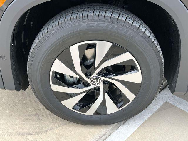 new 2025 Volkswagen Tiguan car, priced at $30,571
