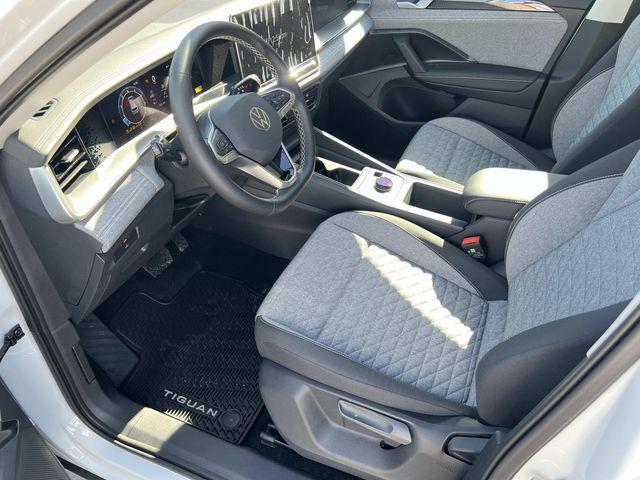 new 2026 Volkswagen Tiguan car, priced at $31,492