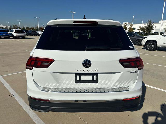 new 2024 Volkswagen Tiguan car, priced at $30,386