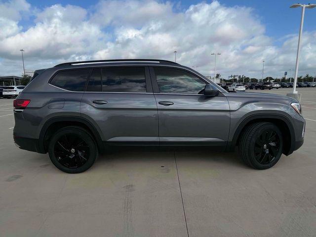 new 2024 Volkswagen Atlas car, priced at $38,488