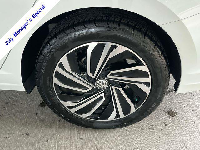 used 2020 Volkswagen Jetta car, priced at $18,300