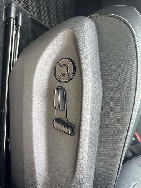 new 2025 Volkswagen Tiguan car, priced at $36,296