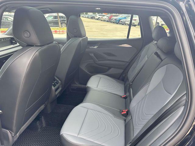 new 2025 Volkswagen Tiguan car, priced at $36,296