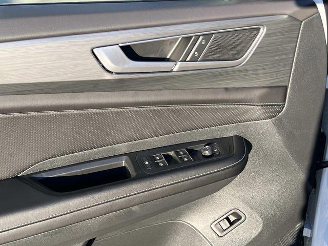 new 2026 Volkswagen Atlas Cross Sport car, priced at $43,996