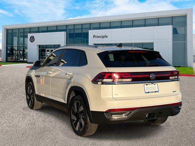 new 2026 Volkswagen Atlas Cross Sport car, priced at $43,996