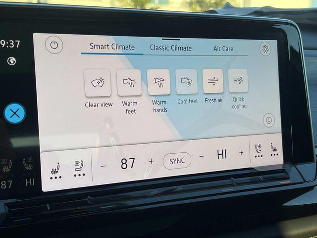 new 2026 Volkswagen Atlas Cross Sport car, priced at $43,996