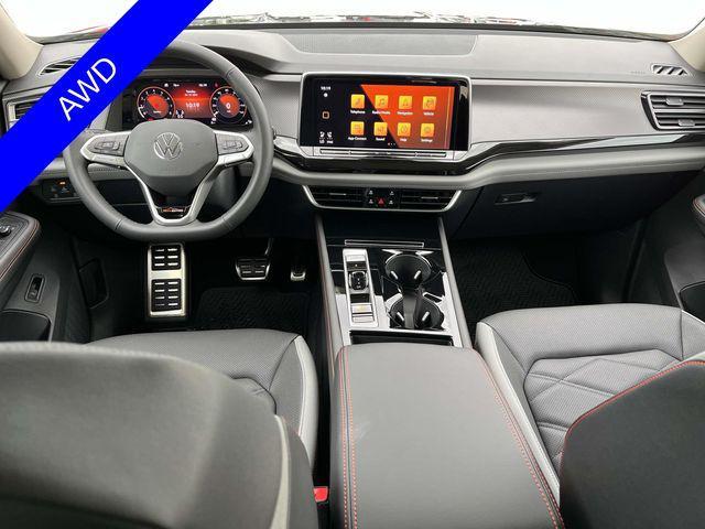 new 2025 Volkswagen Atlas car, priced at $47,758