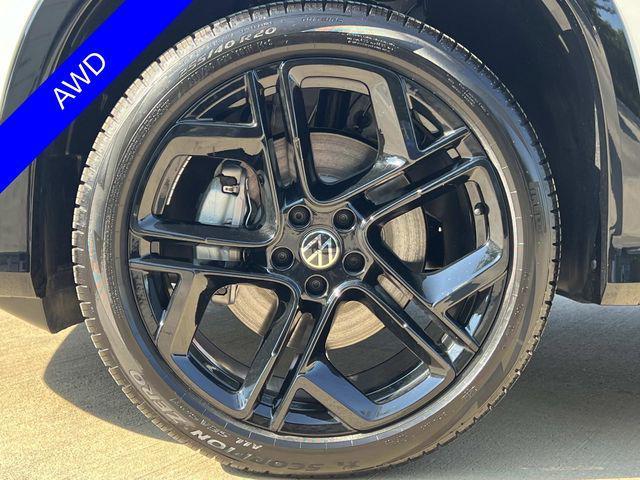 new 2025 Volkswagen Tiguan car, priced at $37,885